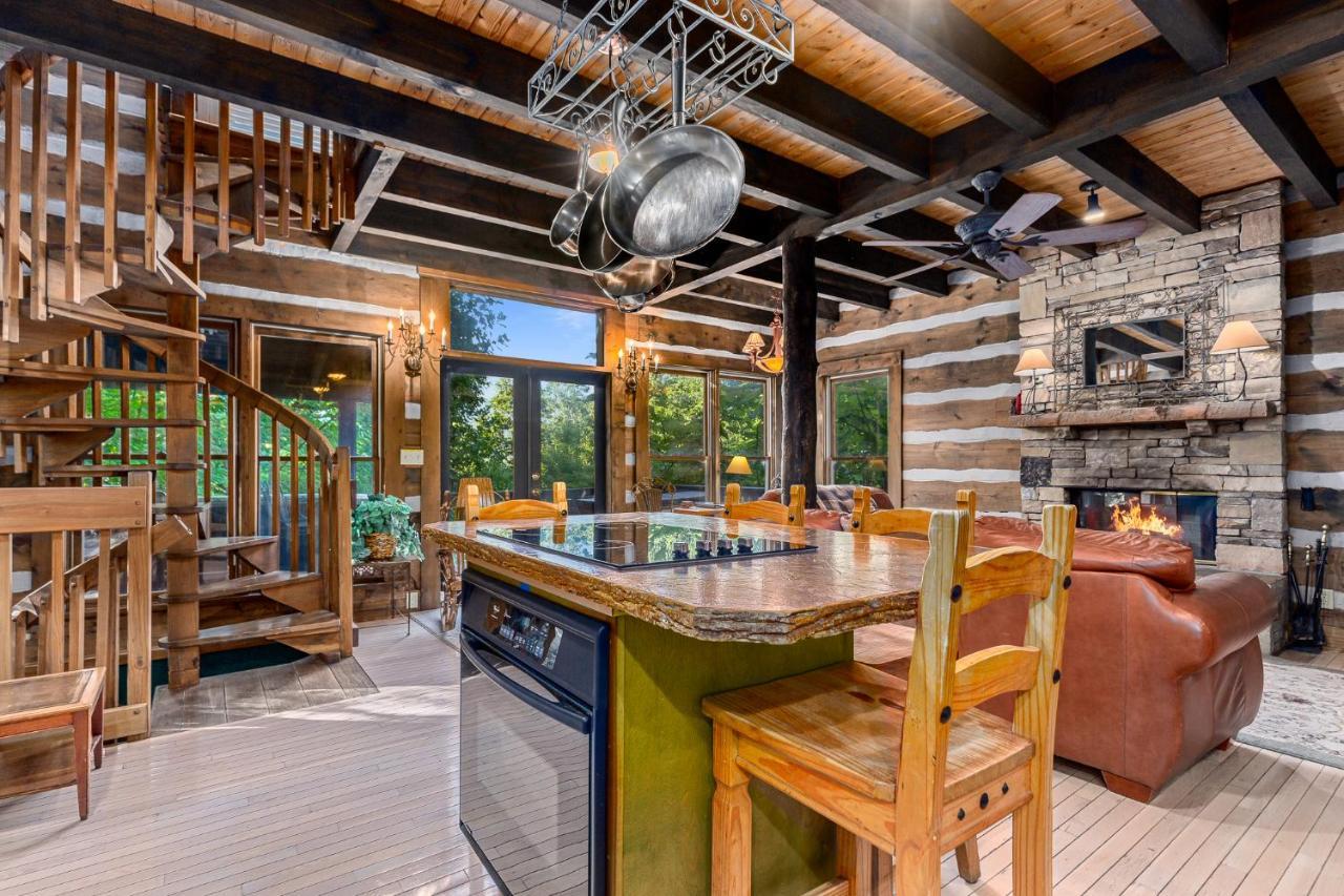 Little Bear Villa Gatlinburg Buitenkant foto